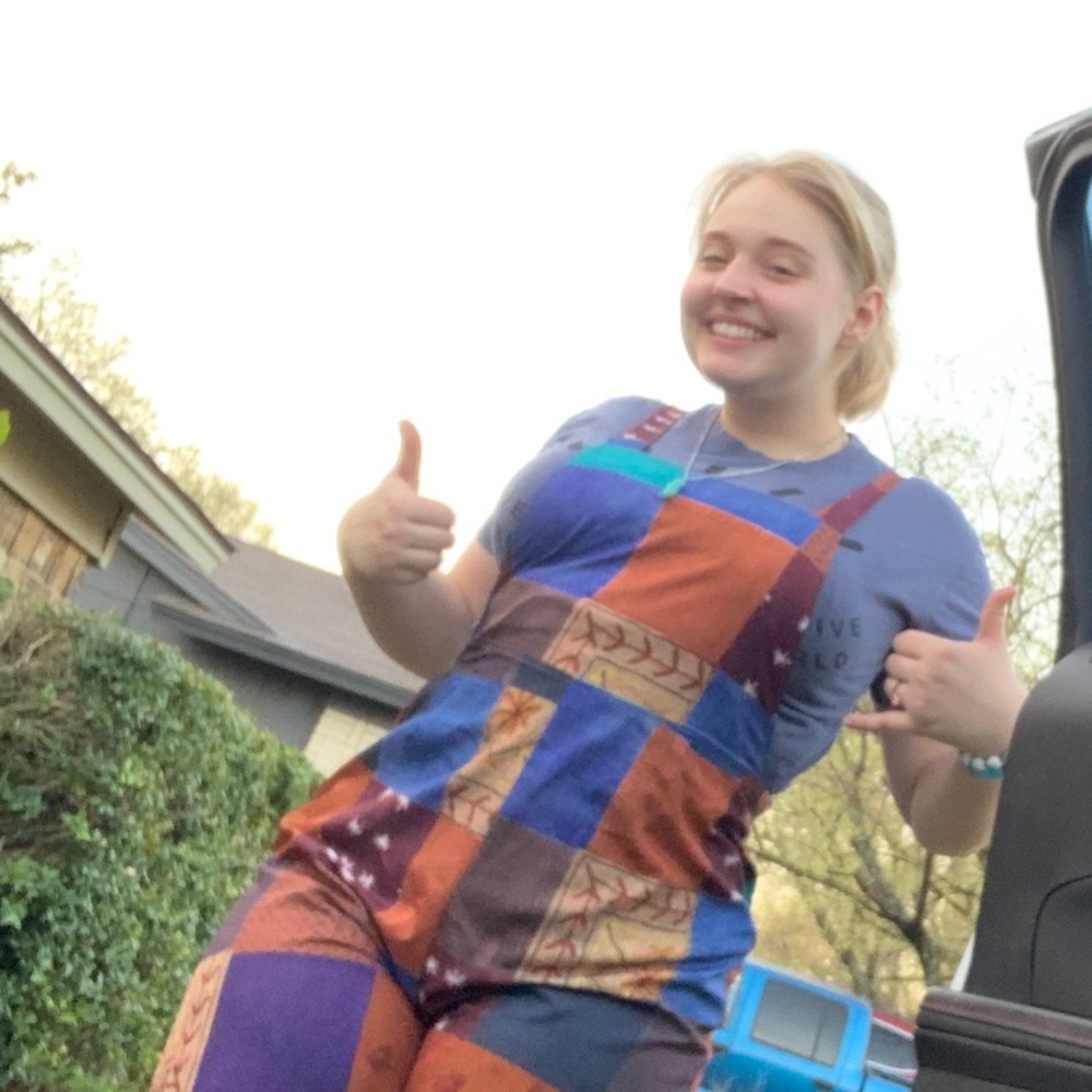 Meet your Posher, Carly